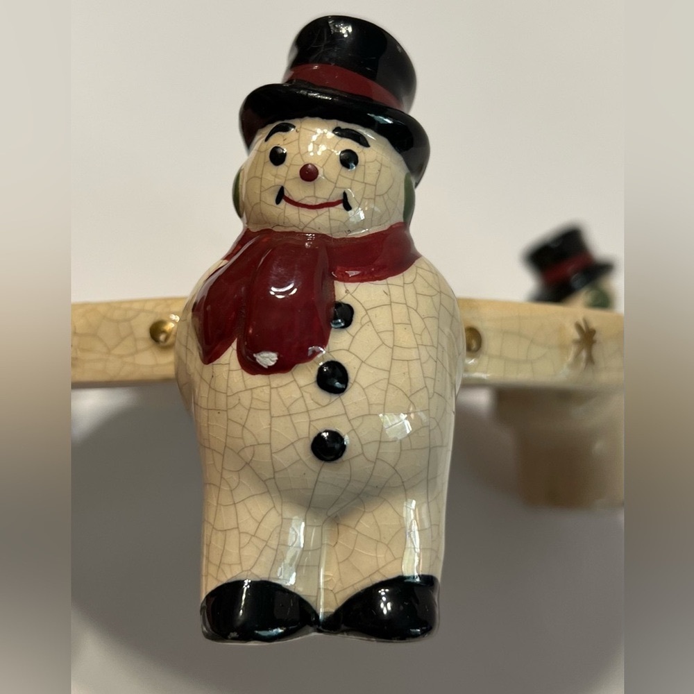 Enesco Snowman Ceramic Cake Stand - Picture 2 of 11